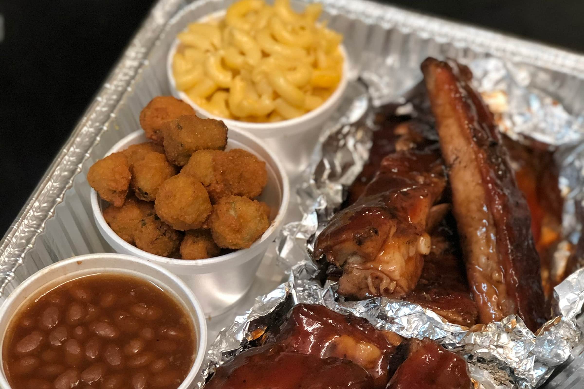 Da' Red Wagon Express Flint, MI Restaurant Menu + Delivery Seamless