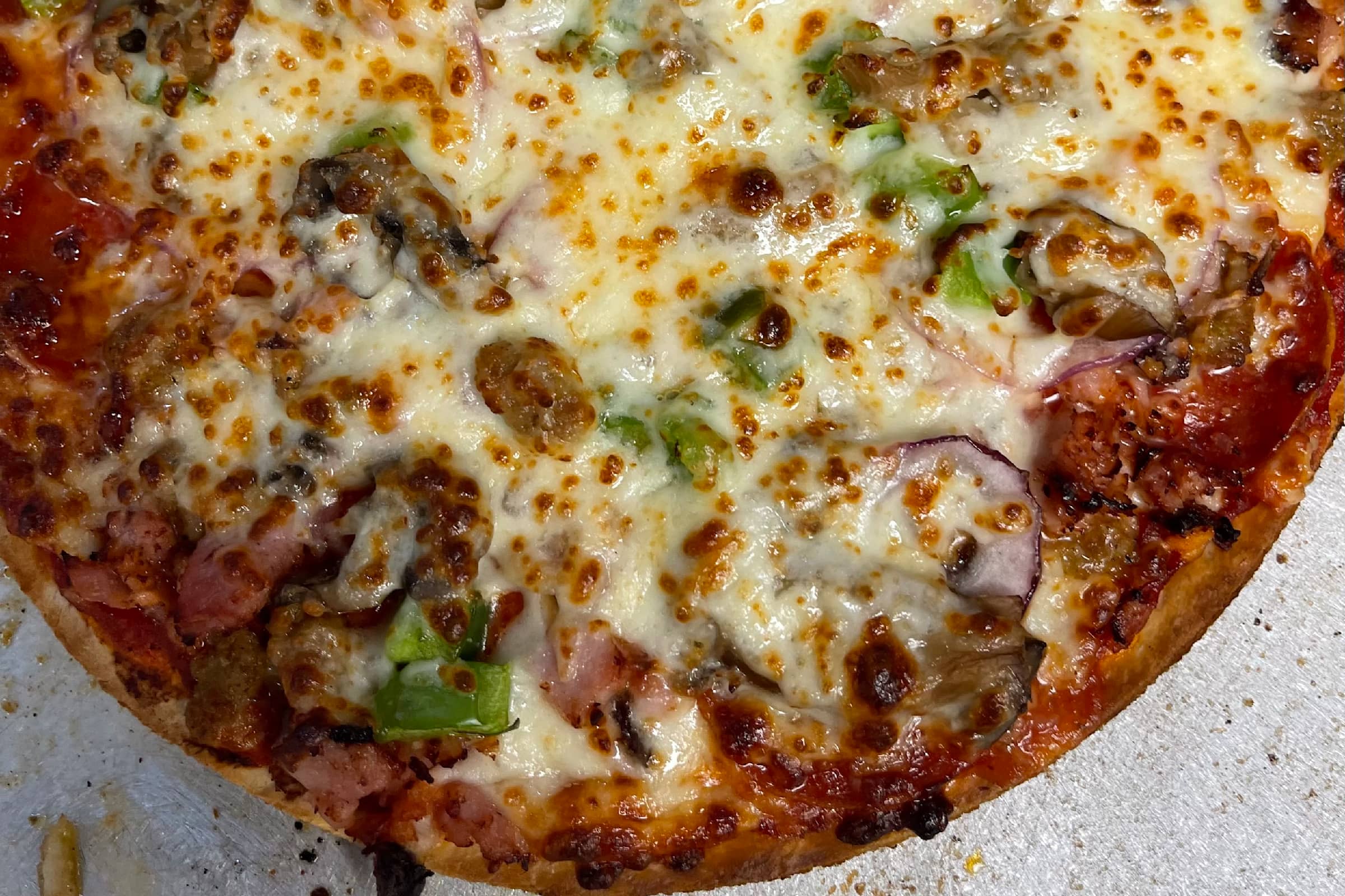 Hometown pizza - Tuscumbia, AL Restaurant | Menu + Delivery ...