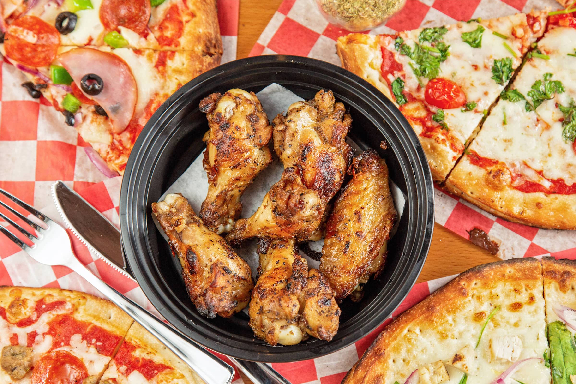 Fire Oven Pizza Delivery Menu Order Online 2801 Packerland Way Louisville Grubhub