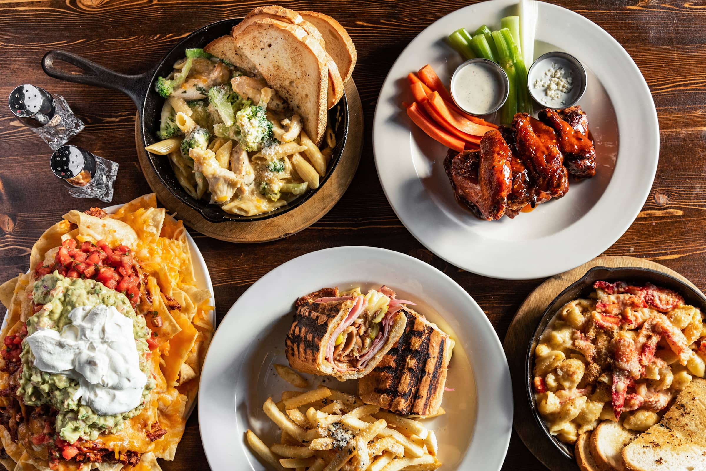 Coolidge Corner Clubhouse Delivery Menu Order Online 307 Harvard St