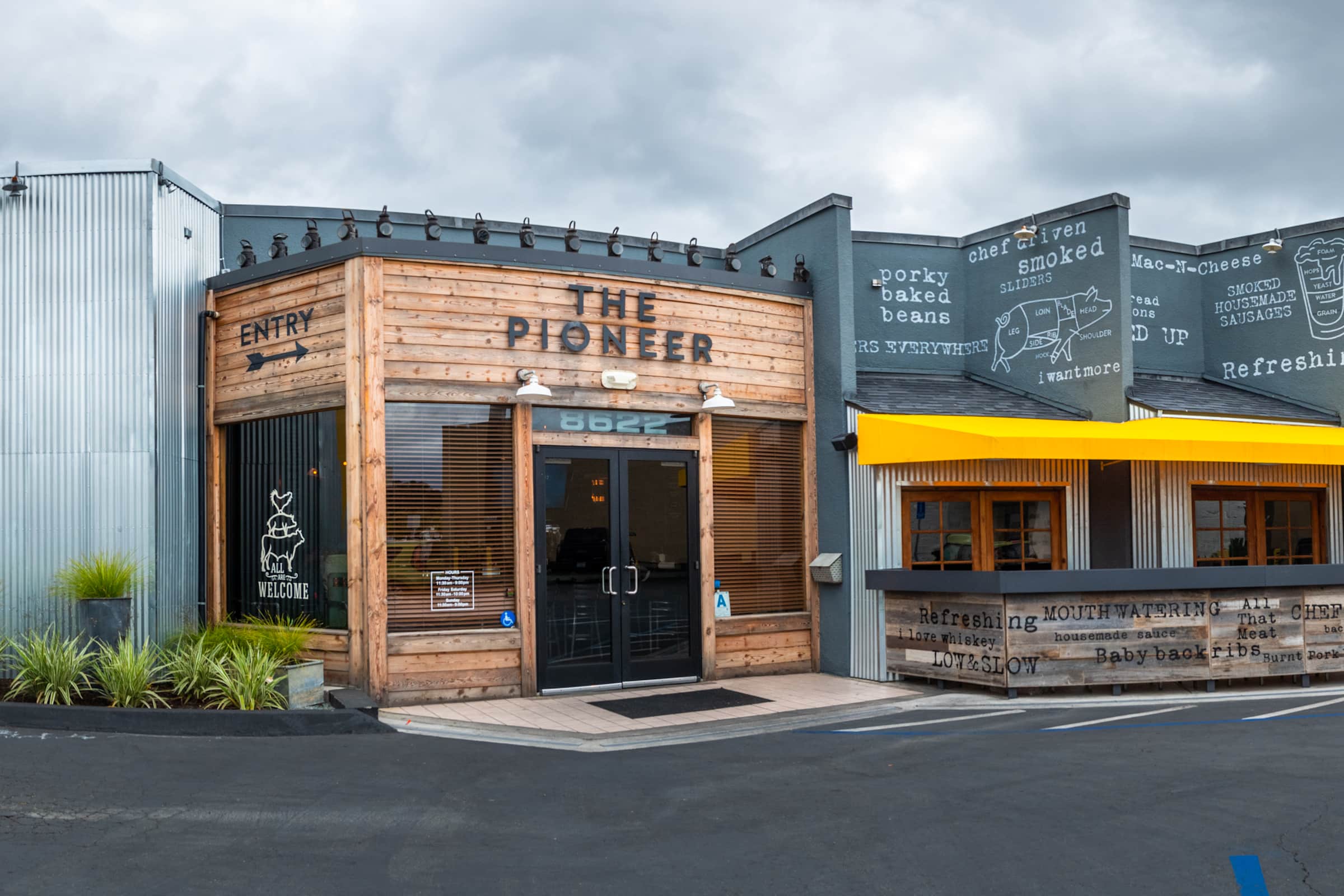 The Pioneer BBQ Delivery Menu Order Online 8622 Lake Murray Blvd San Diego Grubhub