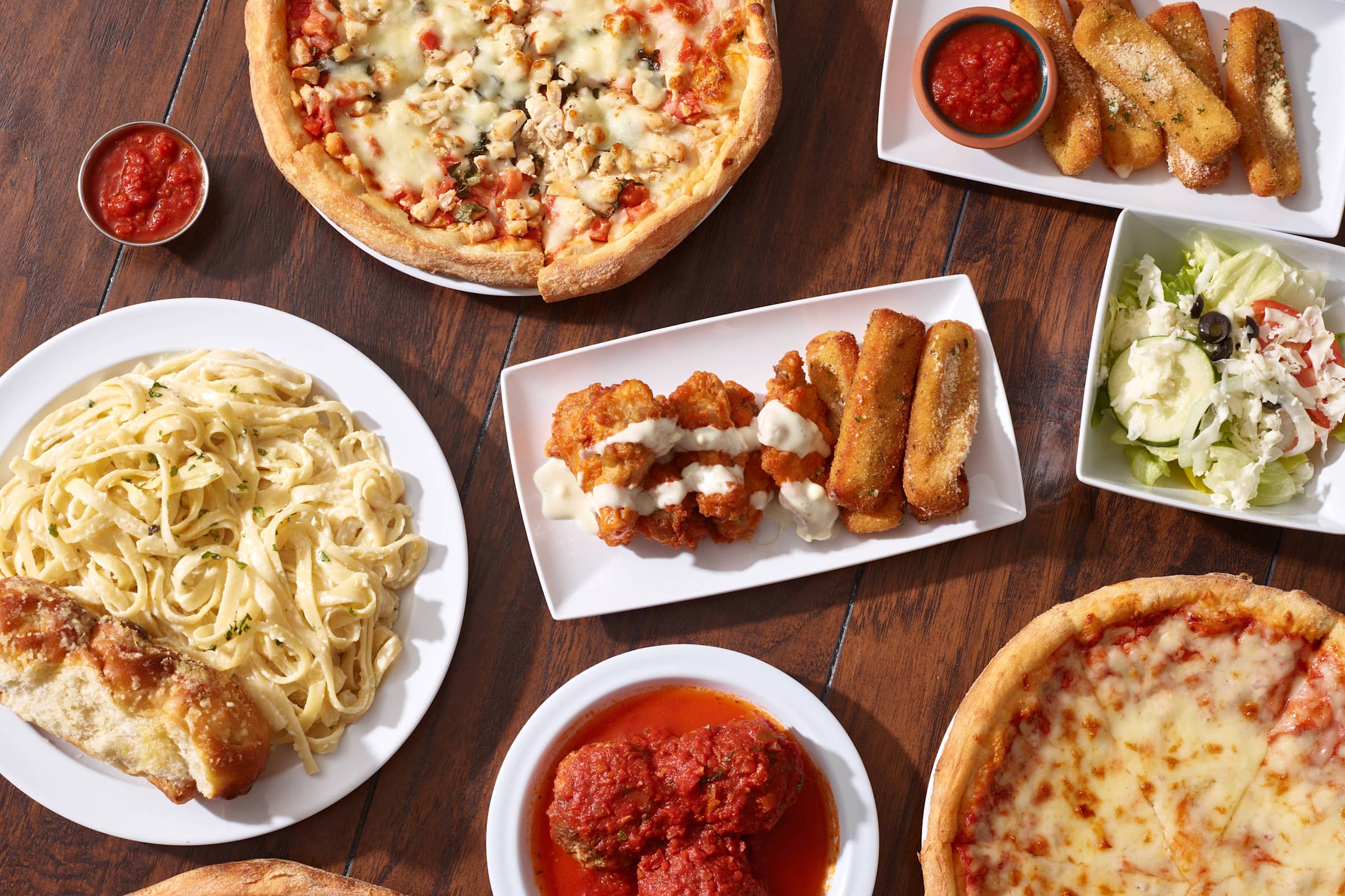 Vinny's Italian Restaurant Delivery Menu Order Online 14185 Beach