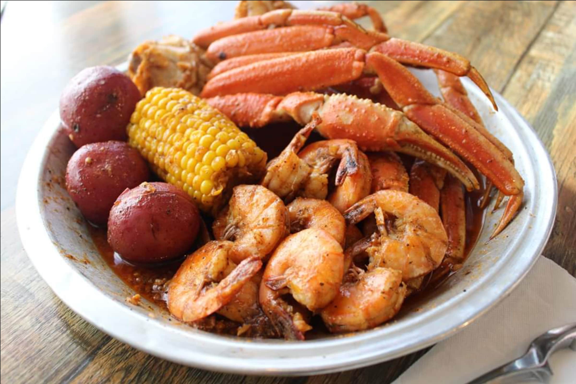 Red CrabHAMPTON Delivery Menu Order Online 77 W Mercury Blvd