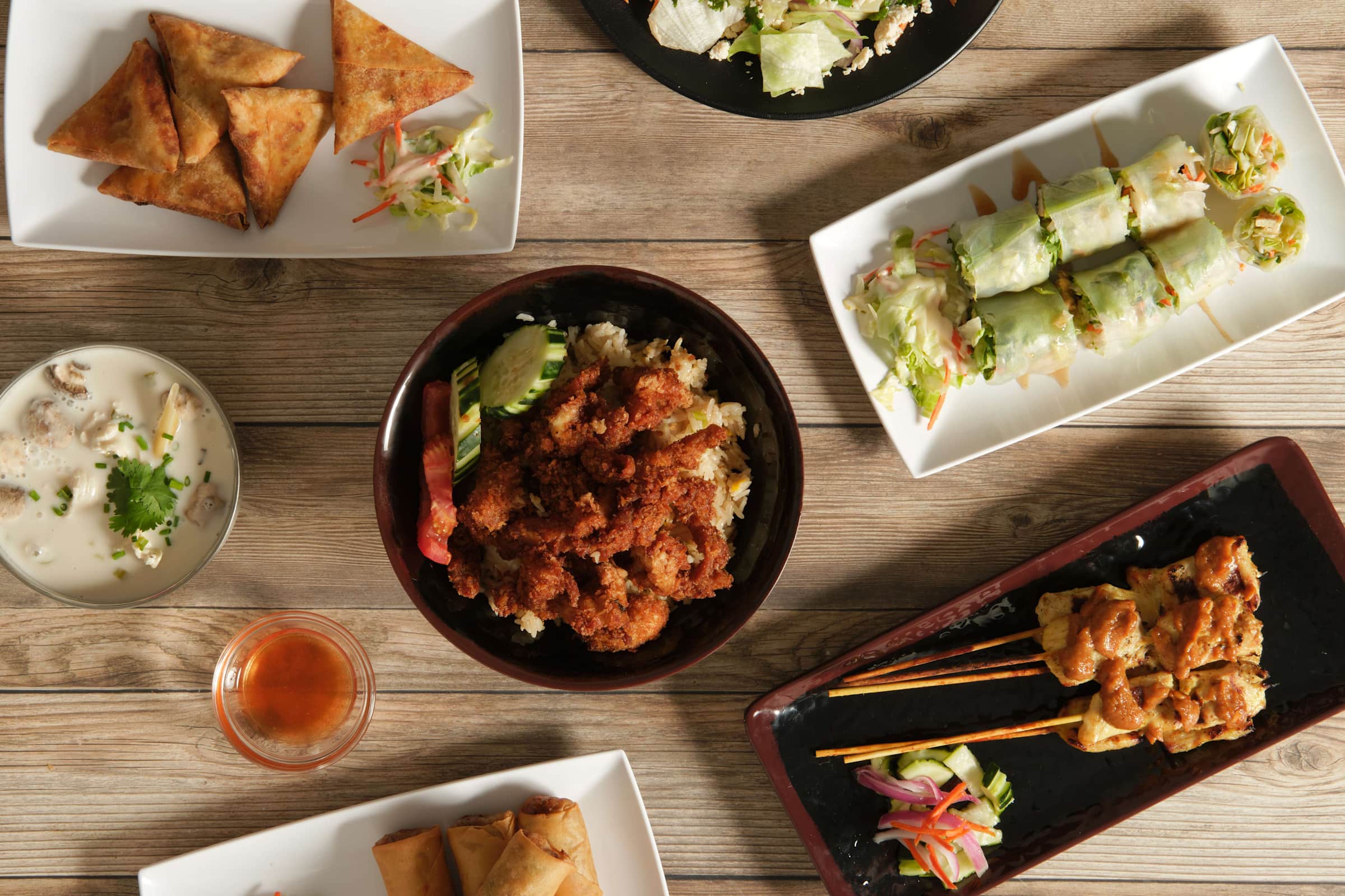 Sriracha Thai Cuisine Delivery Menu Order Online 1319 9th Ave San