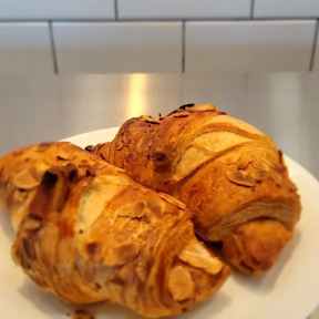 Croissant Almond