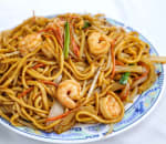 Order Shrimp Lo Mein food online from Red Pepper Chinese and Vietnamese Cuisine store, Amherst on bringmethat.com