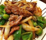 Order Pepper Steak with Onion food online from Danny's Szechuan Garden store, Howard Beach on bringmethat.com