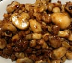 Order Chicken w. Mushroom & Snow Peas food online from Danny's Szechuan Garden store, Howard Beach on bringmethat.com