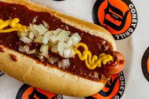 Takeout Guadalupe Hot Replatted Dogs & Seamless | Delivery