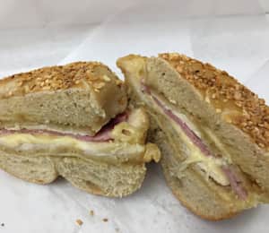 Ess A Bagel New York Ny Restaurant Menu Delivery Seamless