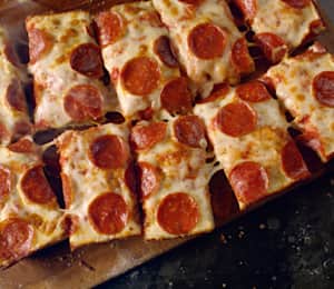 Jet's Pizza Delivery Menu | Order Online | 10475 Medlock ...