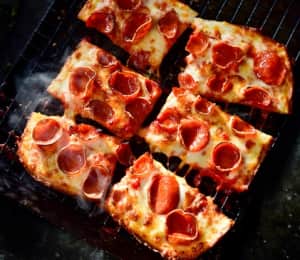 Jet's Pizza Delivery Menu | Order Online | 5040 N Tarrant ...