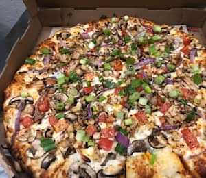 Round Table Pizza Delivery Menu | Order Online | 4200 Gosford ...