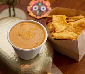 chips & queso (gf)