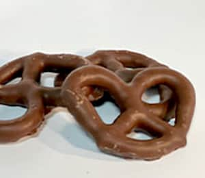 White Chocolate M&M Pretzel - Uncle Tom's Candy