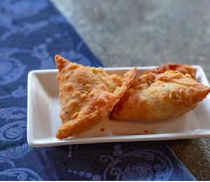 restaurant on johnson Vegetable Samosa