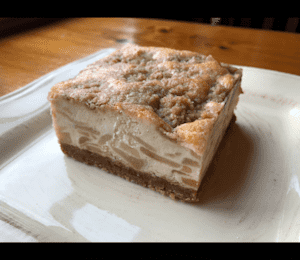Apple Strudel Cheesecake