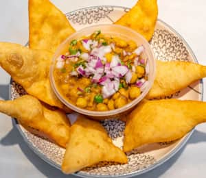 Aloo Samosa – Masakali Indian Cuisine