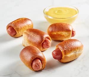Kid's Auntie Anne's Mini Pretzel Dogs (5 Count)