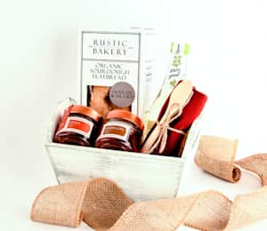 Luxury Breakfast Gift Basket to Brazil - Online Gift Basket Delivery in  Brazil