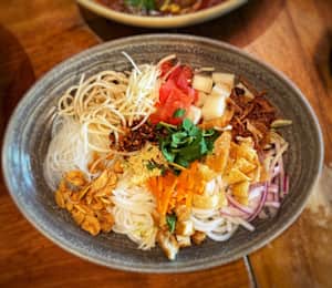 Burma superstar rainbow salad deals