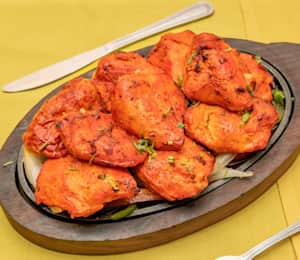 Balti dish, Sizzlers and curry - Picture of Tandoori Masala, Copenhagen -  Tripadvisor