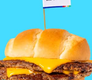 Order MrBeast Burger (8001 South Orange Blossom Trail, #1304) Menu  Delivery【Menu & Prices】, Orlando