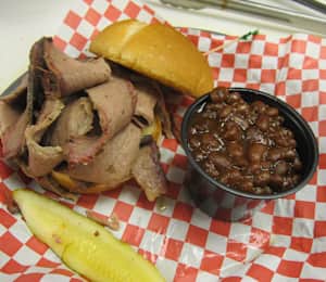 Sharpshooter pit deals and grill
