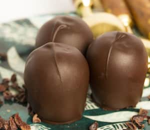 Buttons Bulk Extra Dark 70% Chocolate Bulk Zip – Euphoria Chocolate Company