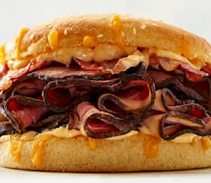 Beef Bacon Smokecheesy Sandwich