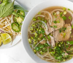 Mt noodles store