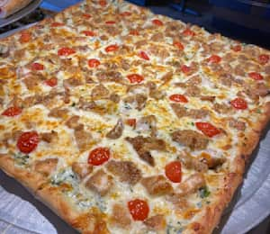 THE BEST 10 Pizza Places near R. Dr. Quirino 1069, Centro - SP 13015-081,  Brazil - Last Updated October 2023 - Yelp