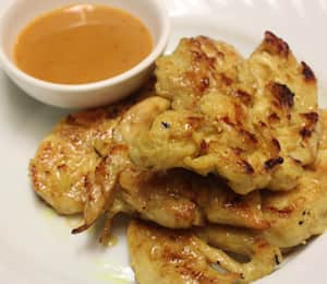 Giggling Rice Thai To Go Delivery Menu | Order Online | 1009 Beacon St ...