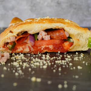 Romeo's Pizza - Columbus, OH Restaurant | Menu + Delivery | Seamless