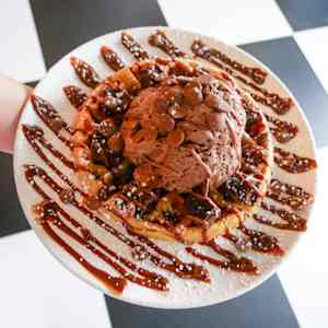 White Rabbit Dessert Experience - Rochester, NY Restaurant | Menu ...