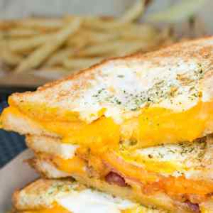 The Melt 7th Figueroa LA Delivery Menu Order Online 735 S