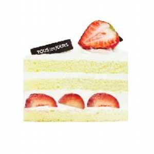 Sliced Strawberry Fresh Cream Cake