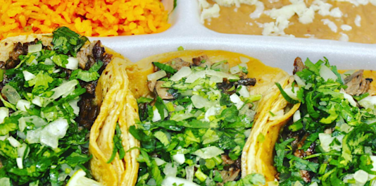 Good eats near on sale me