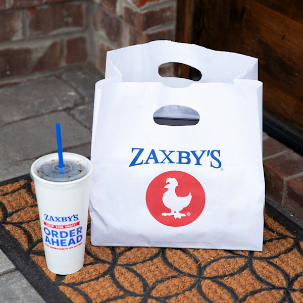 Zaxby s Delivery Menu Order Online 1225 Powder Springs Rd SW