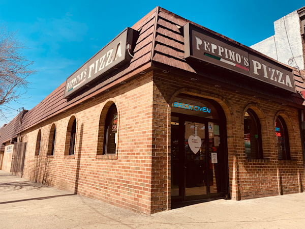 Peppinos pizza clearance