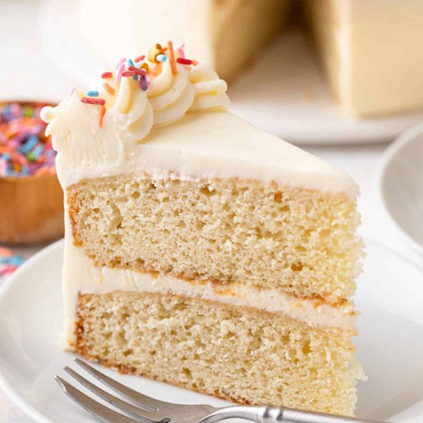 Classic Vanilla Cake– Slice