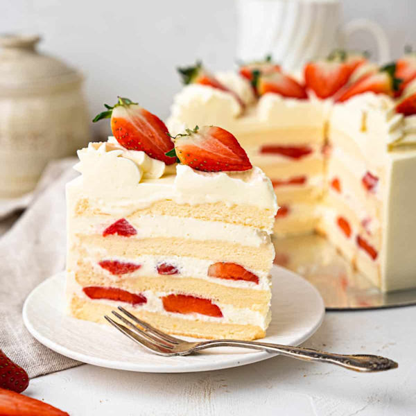 Strawberry Shortcake – Slice