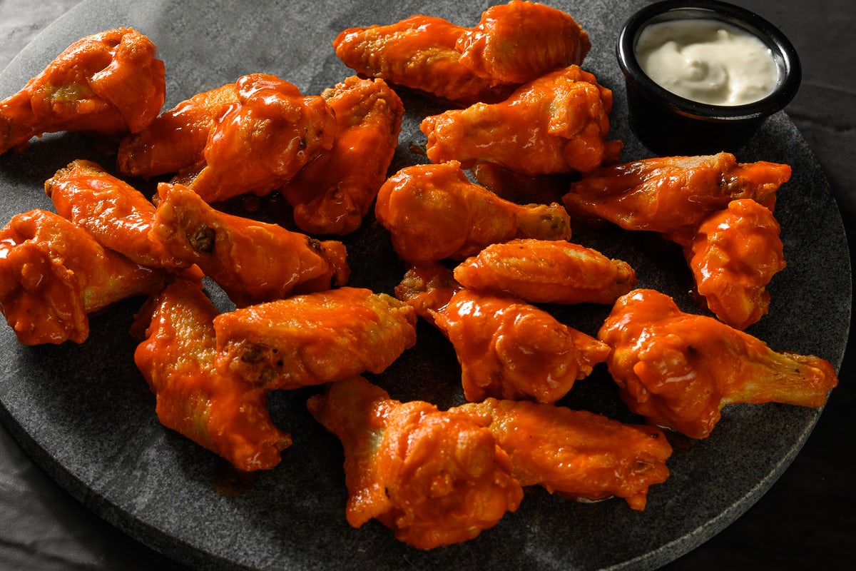 Order 20 Traditional Bone-In wings food online from Fazoli store, Atlanta on bringmethat.com