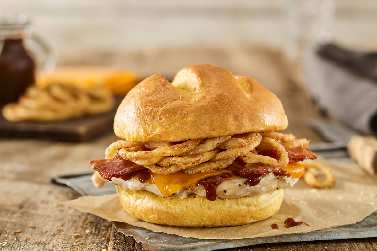 Order BBQ BACON CHEDDAR GRILLED CHICKEN SANDWICH food online from Smashburger store, Wantagh on bringmethat.com