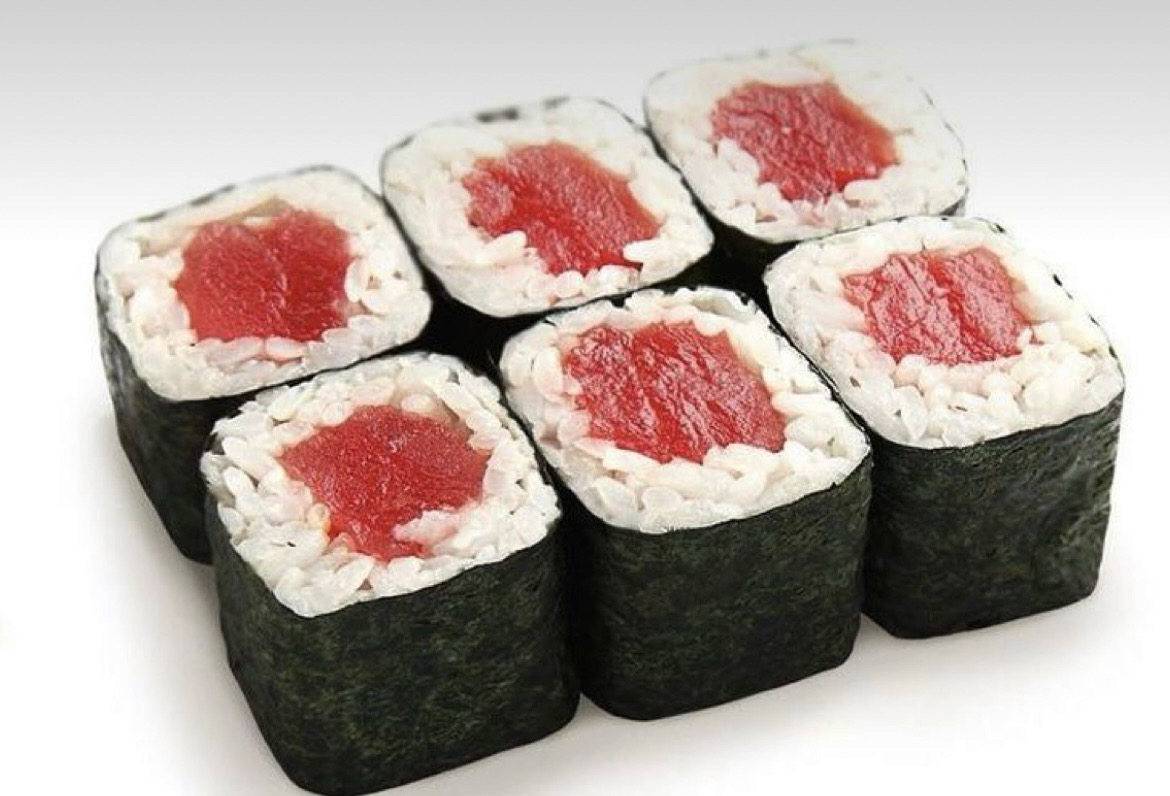 Maki Tuna Roll from Sushi Factory