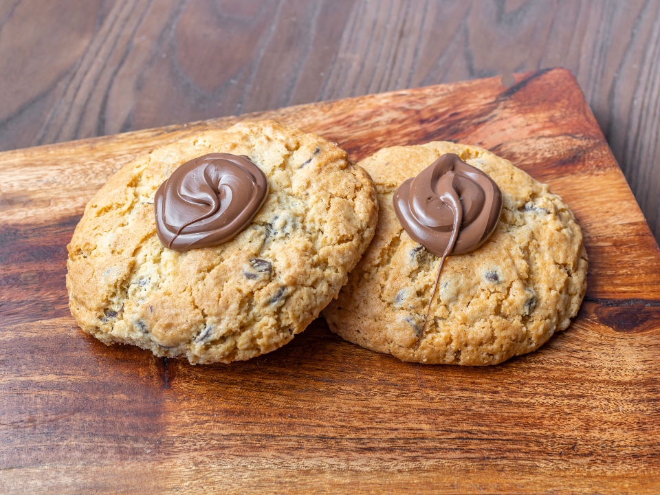 Order Chocolate Chip Nutella Cookie food online from Tutto Calcio Espresso Bar & Giovanna's Kitchen store, Queens on bringmethat.com