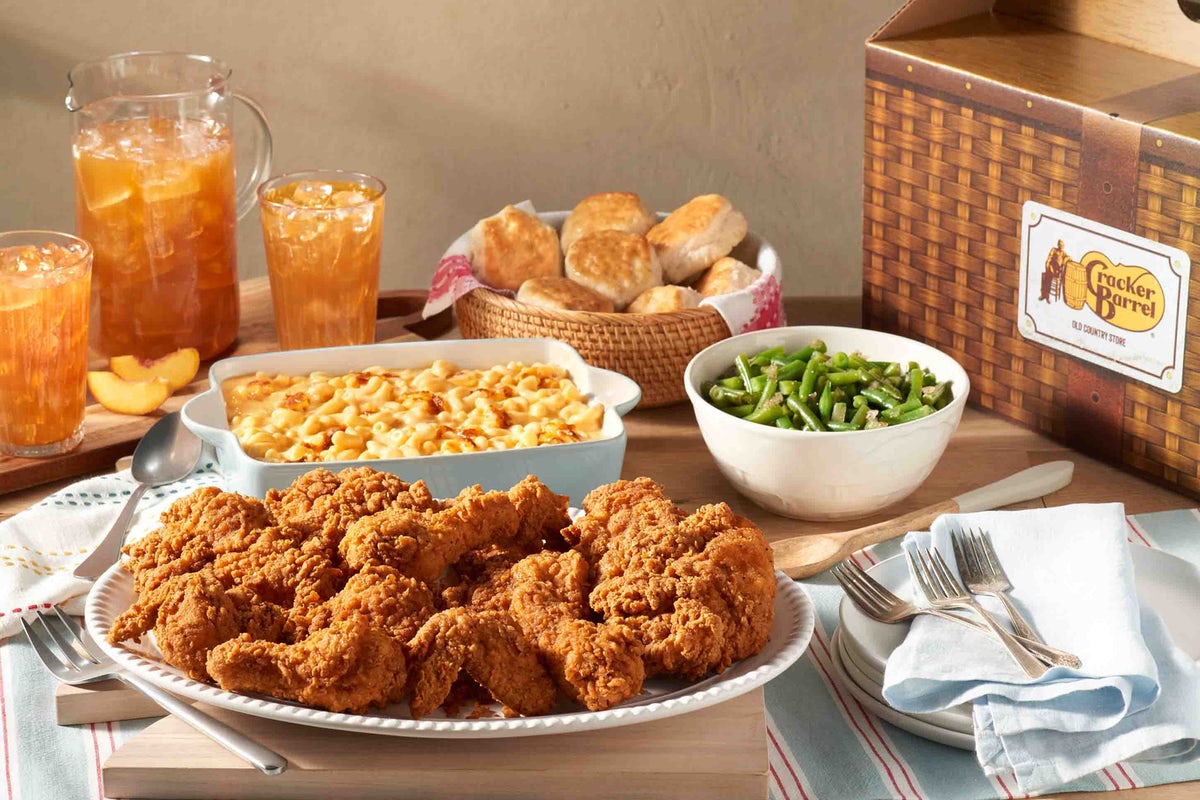 Order Southern Fried Chicken Family Meal Basket food online from Cracker Barrel store, Rochester on bringmethat.com