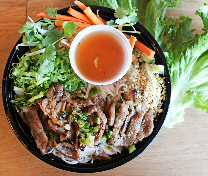 Order Vermicelli Noodles food online from Pho Bowl store, Dallas on bringmethat.com