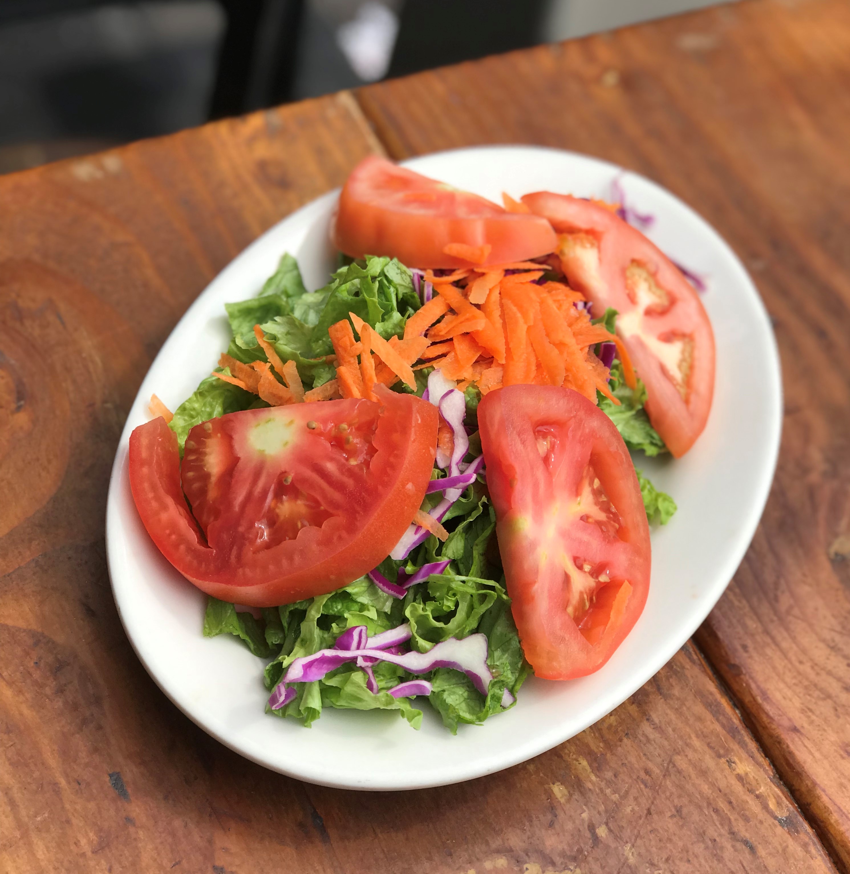 Order Ensalada Mixta food online from Riko Peruvian Cuisine store, Queens on bringmethat.com