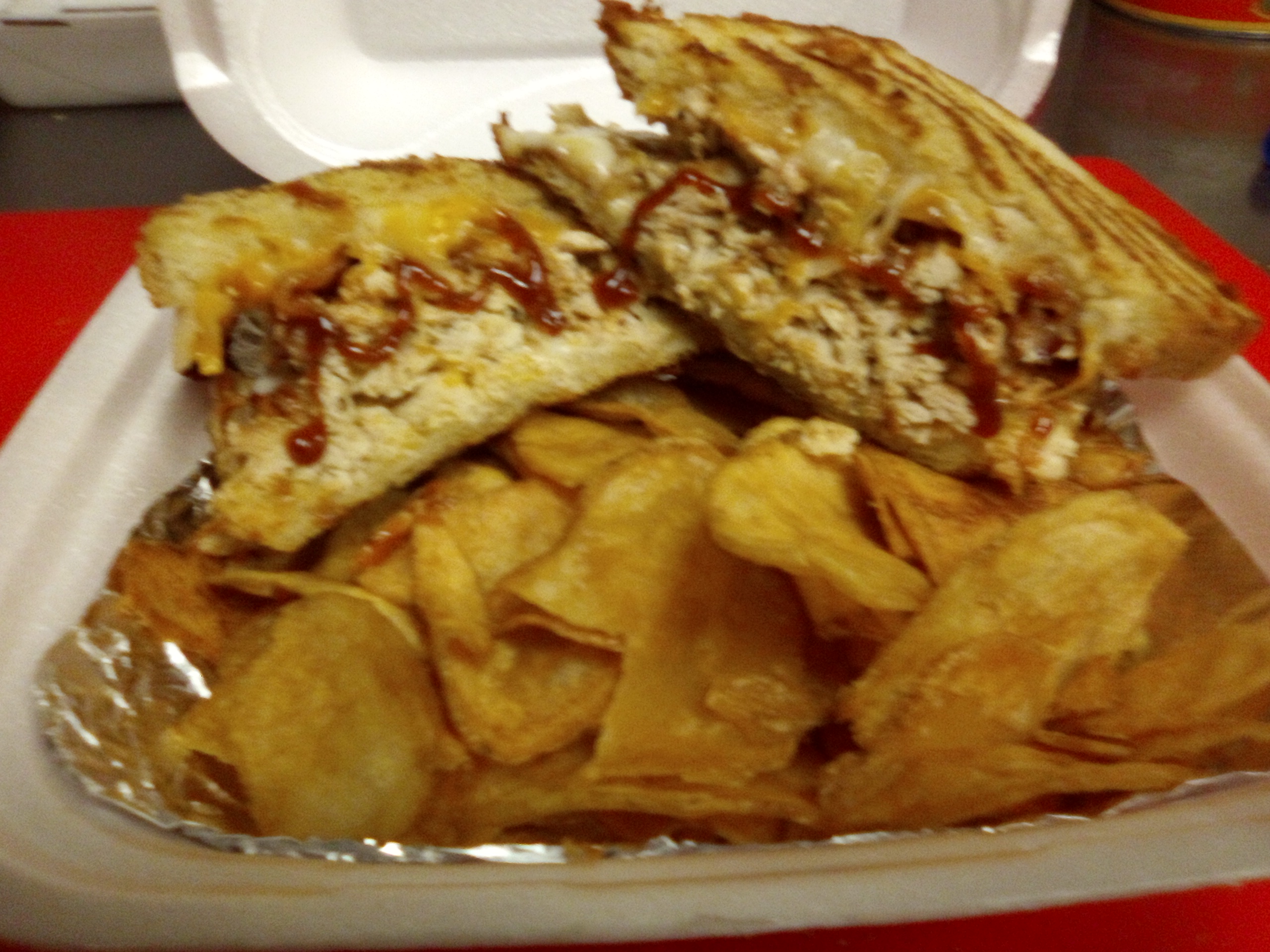 Order SMOKIN CHICK MELT food online from The Grilled Cheese Factory store, Rochester on bringmethat.com